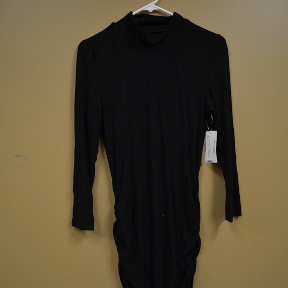 Essential Black Bodyfit Dress - Picture 1 of 2